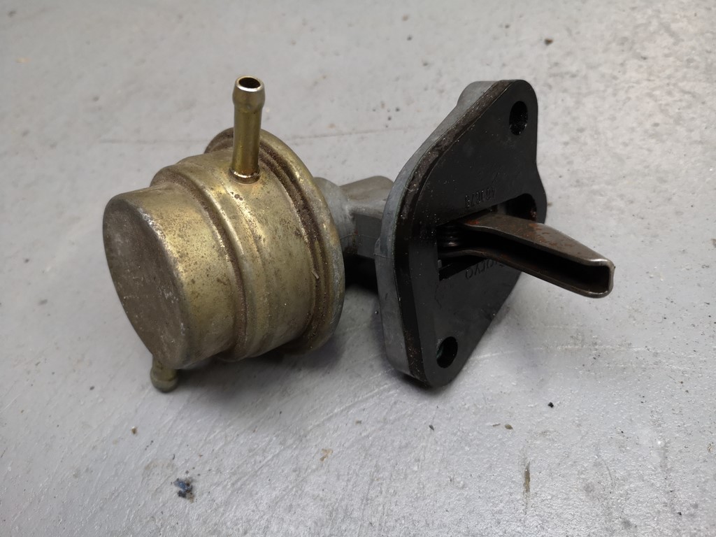 Pompe à carburant pour Volvo 940