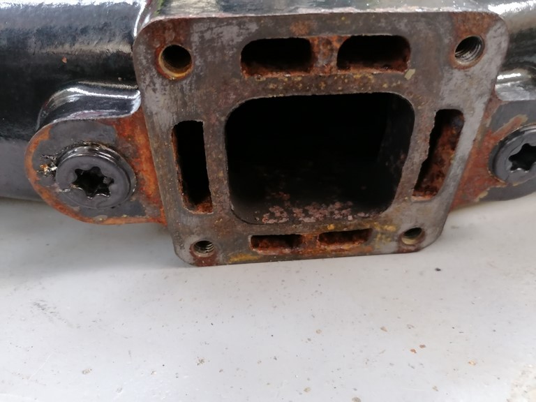 Collecteur d'Echappement MERCRUISER V6 4.3L 4.5L MPI Tribord 8M0104216